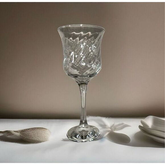 No Brand Other - 4) Spiral Design, Bell Shaped Wine Glasses 7.5"H